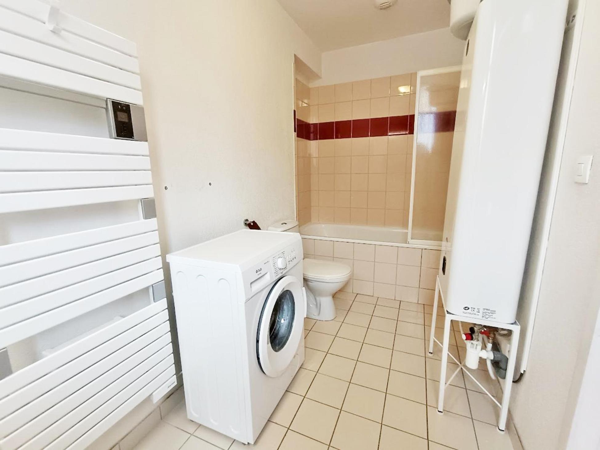 Il Etait Une Fois Luchon, T2, Centre Luchon, Wifi, Casier A Skis, Ascenseur, 4 Personnes Apartman Bagnères-de-Luchon Kültér fotó