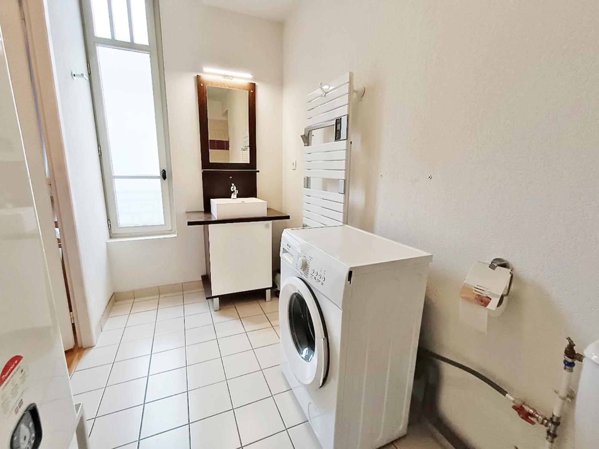 Il Etait Une Fois Luchon, T2, Centre Luchon, Wifi, Casier A Skis, Ascenseur, 4 Personnes Apartman Bagnères-de-Luchon Kültér fotó